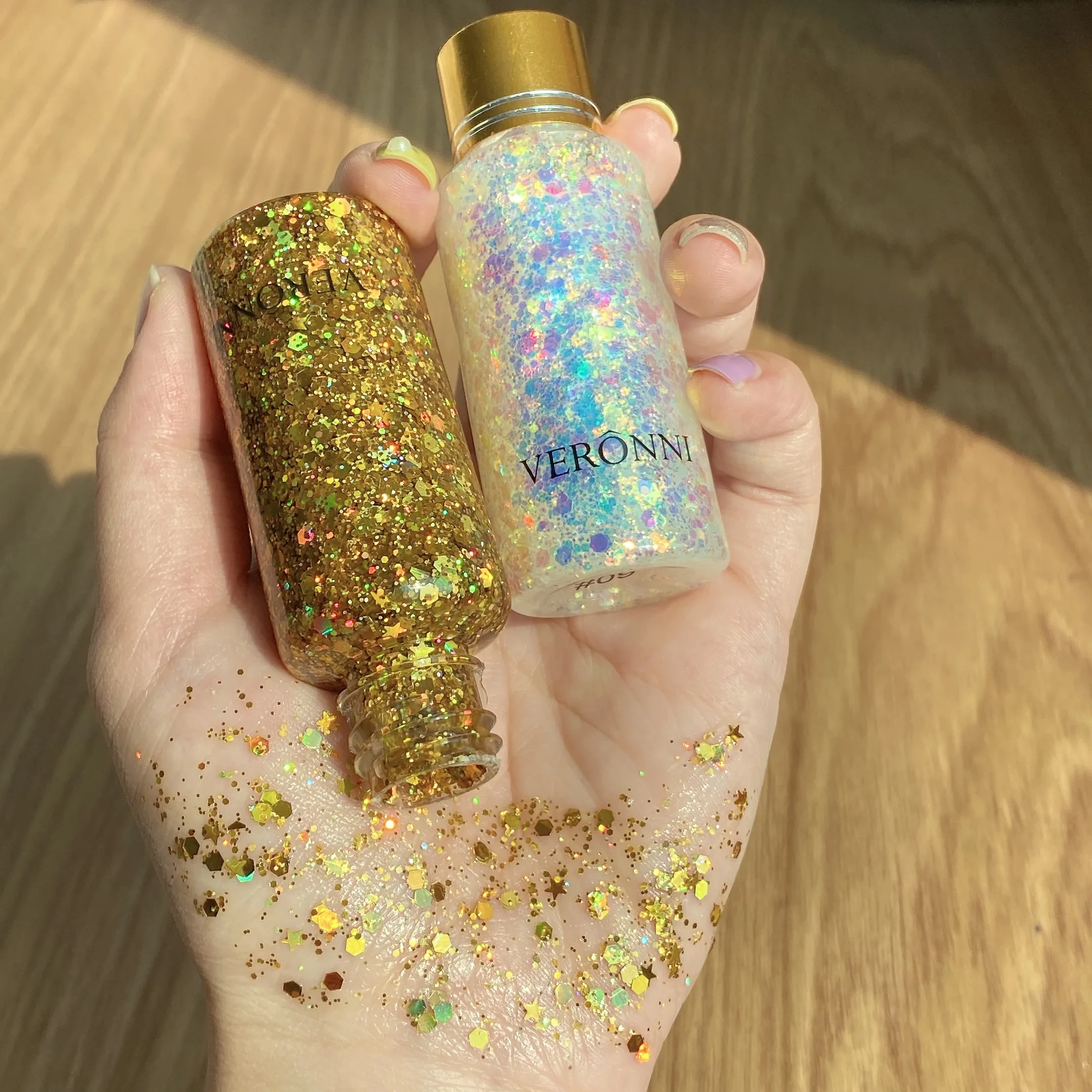 Body Sparkling Sequins Glitter Gel Eyeshadow,Stage Glitter Eyeshadow Highgloss Face Brighten Stage Makeup For Music festival