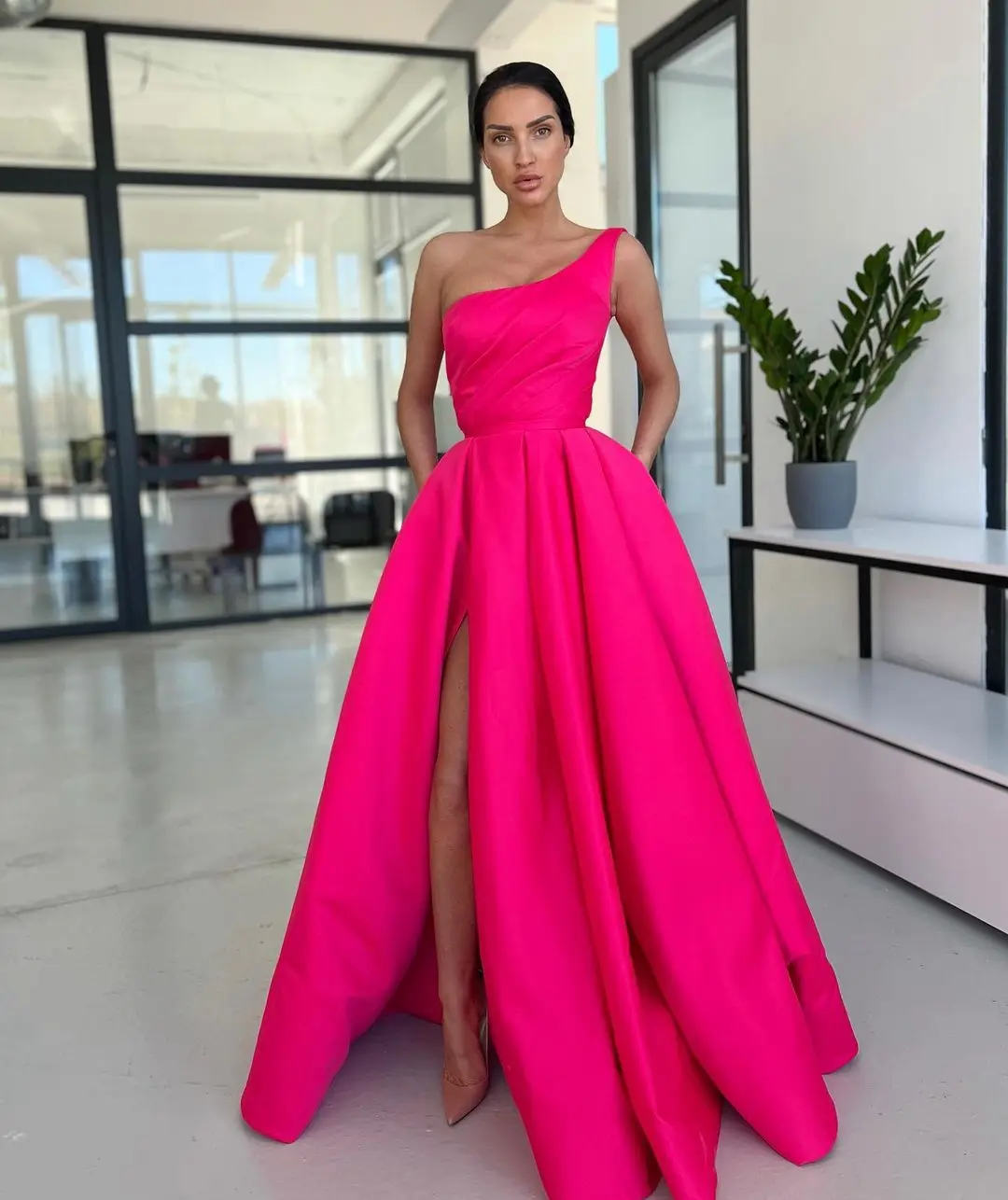 

Customized Temperament Satin A-Line One Shoulder Evening Dresses Sleeveless Panel Train Bespoke Occasion Gowns Elegant