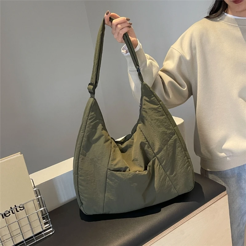 New Crossbody Bag Soild Color Quilted Shoulder Bag for Women Large Capacity Tote Bag Padded Cotton Light Puffer Dumpling Bag