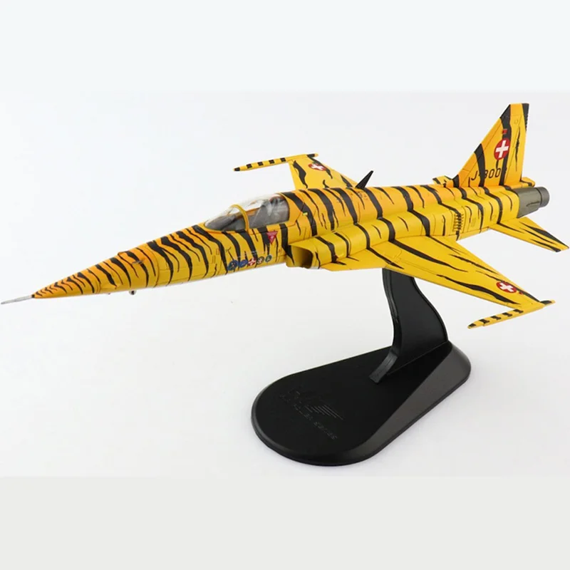 

1:72 Scale Swiss Air Force F-5E Warplane Alloy & Plastic Simulation Model Gift Collection Decorative Toy Diecast Display