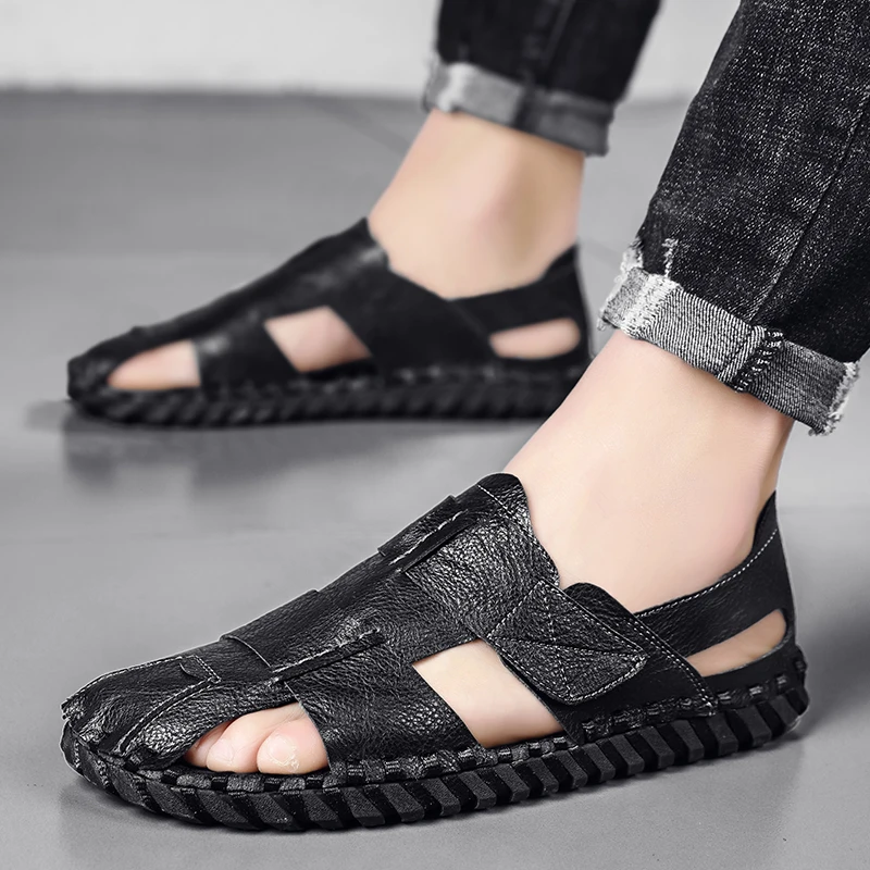 

Sandals Man 2026 Summer New Style Casual Head-Down Soft-Tread Driving Sandals Lazy One-Person-Step Men's Beach Shoes