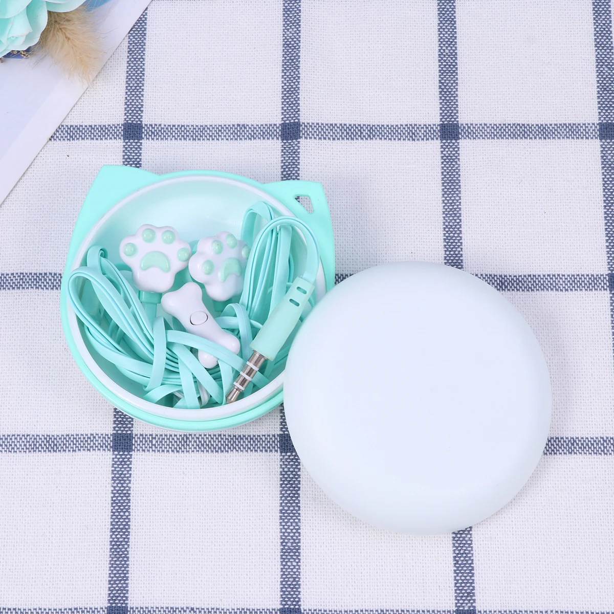 

1pc Cartoon Kitten Headphones Comfortable Earphones 3.5Mm Jack Cute Storage Cartoon Headphones Box