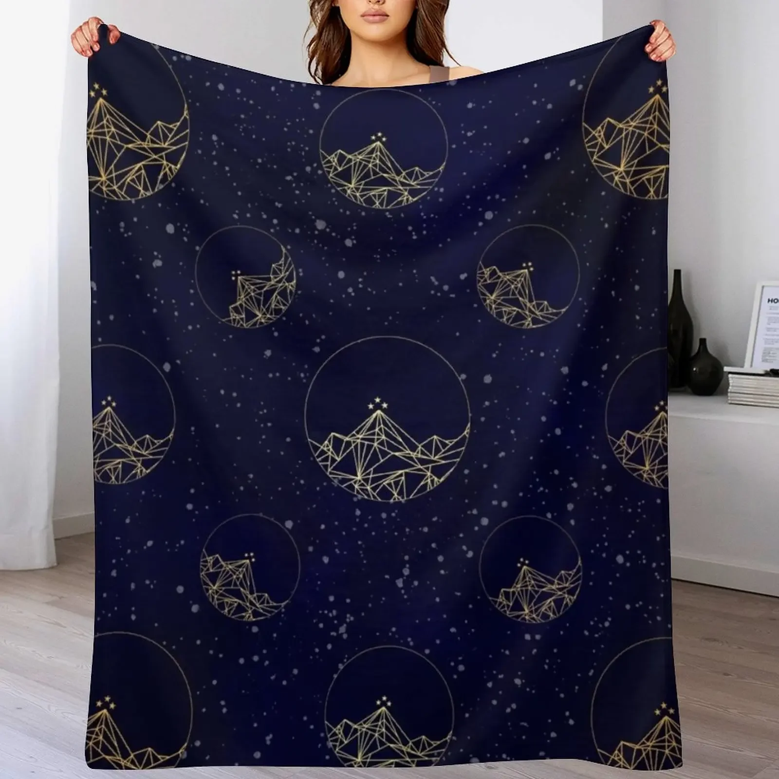 

The Night Court Symbol Starry Sky Pattern Throw Blanket Sofa bed plaid Furry Blankets