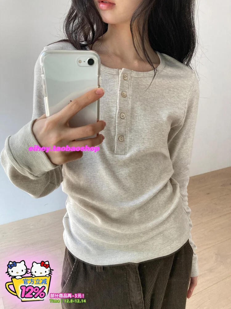 

Korean Basic Slim Fit Round-neck Button Long-sleeved Casual T-shirt for Women Autumn Solid-color Inner Wear Base Shirt