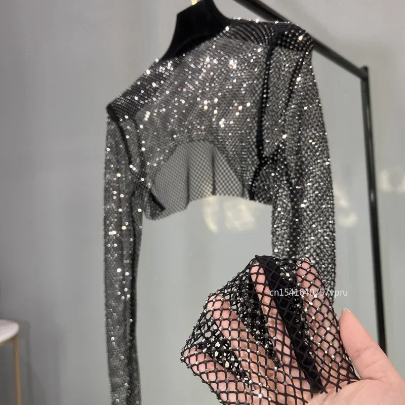 

Сексуальный яркий короткий топ со стразами, тонкая женская футболка с длинными рукавами, сексуальная утечка талии, для ночного клуба