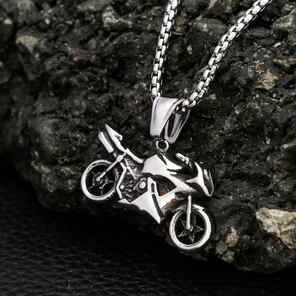 Fashion Vintage Motorcycle Pendant for Men Boys Punk Hip Hop Stainless Steel Knight Necklace Unique Jewelry Gifts Wholesale