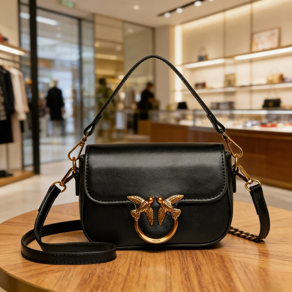 

Новая женская сумка 2026 года: однотонная, в стиле ретро, маленькая квадратная сумка через плечо, простая, элегантная, модная, универсальная сумка-тоут