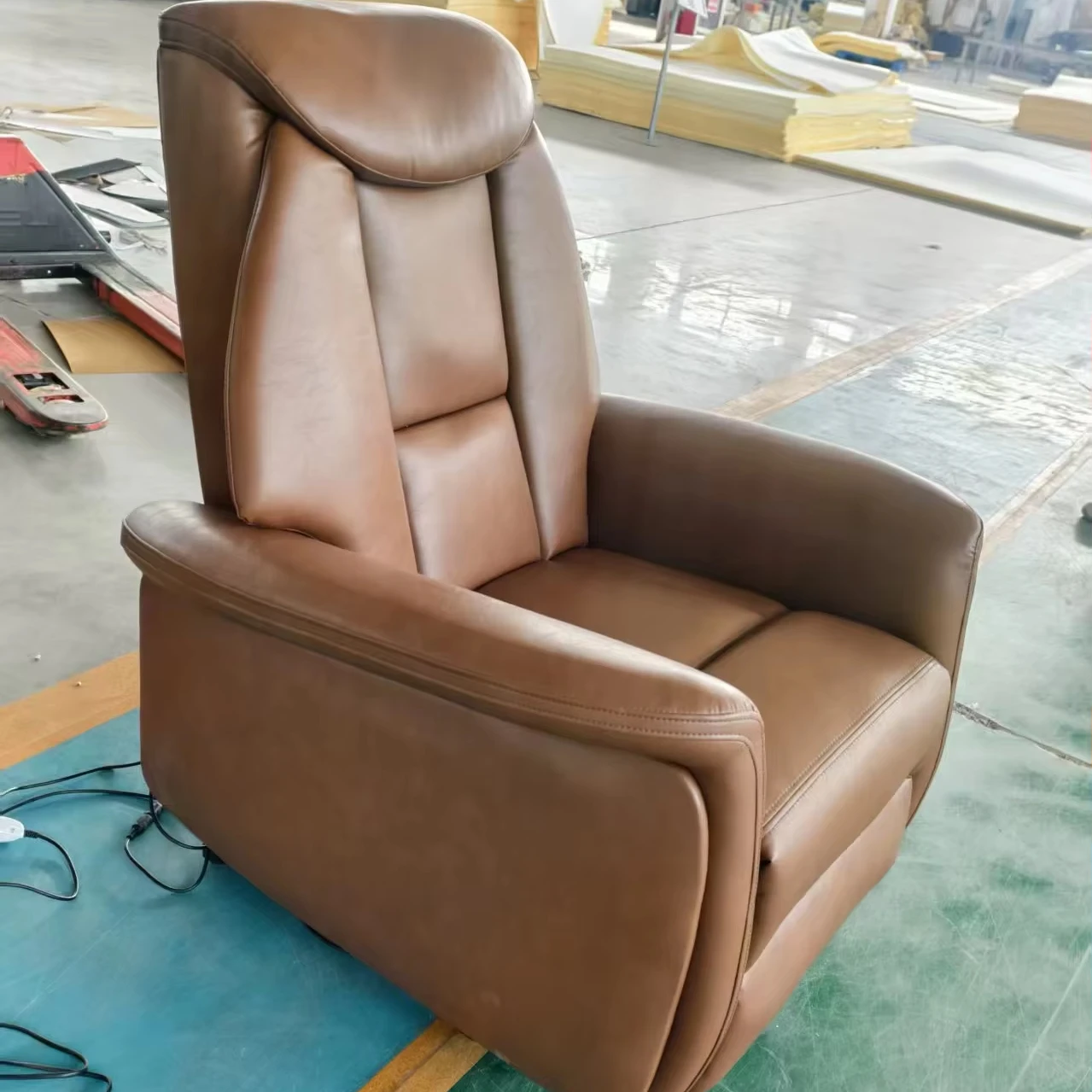 First Quality Modern Simple Elderly Care Design Brown Color Elderly Power Lift Recliner Sofa For Home And Elderly Care Center.