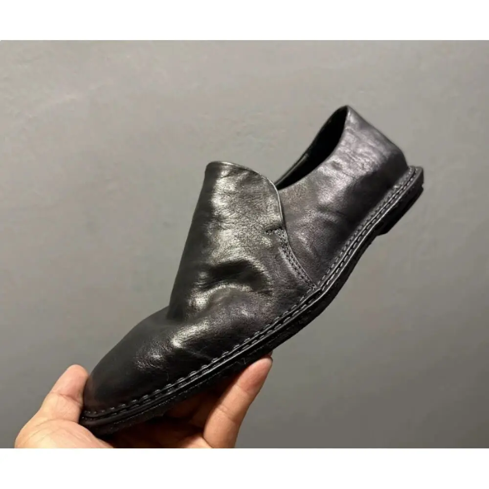 Handcrafted Black Distressed Leather Loafers – Superior Craftsmanship, Timeless Minimalist Appeal
