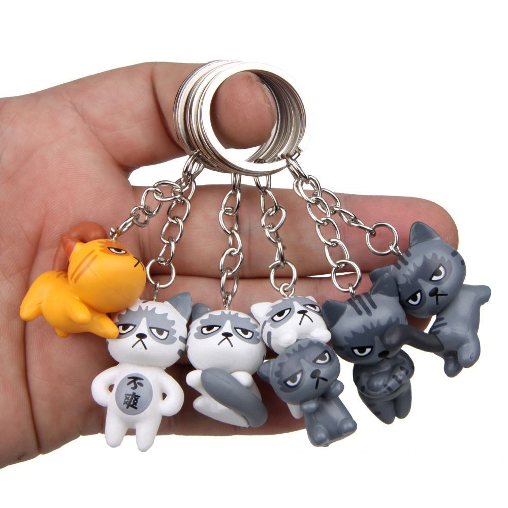  1PCS Women Men Kitten Car Keychain Lovely Cartoon Lucky Cat Key Chain Fashion Keyring Random 