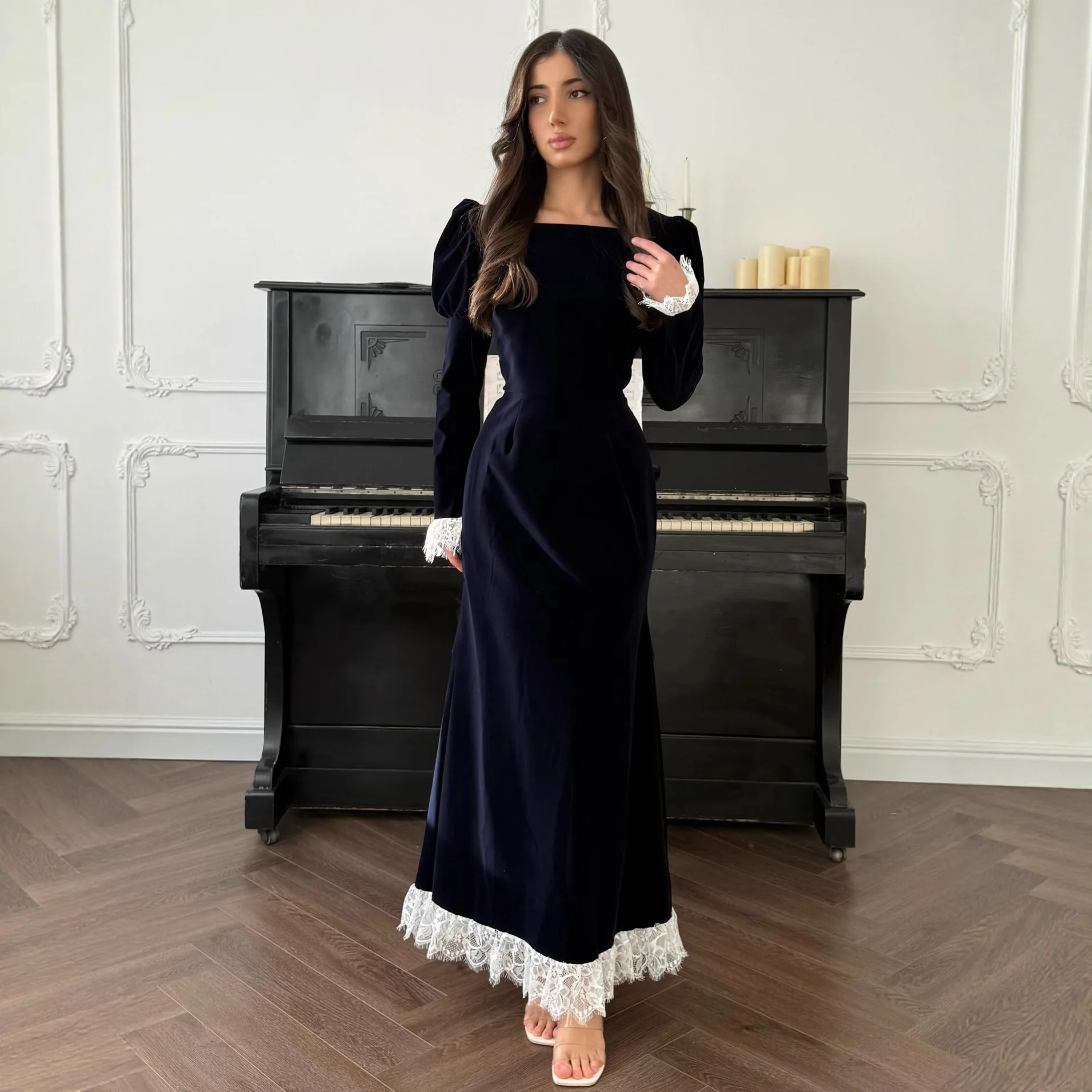 21630 Damska Sukienka Wieczorowa Syrena z Aksamitu z Gorsetem, Ozdobiona Perłami i Koronką, Elegancka Suknia Maxi na Bal, Wesele, Studniówkę