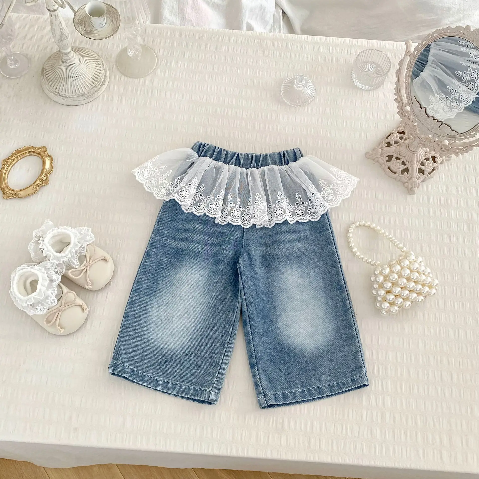 2026 Spring Baby Girl Lace Splicing Straight leg Jeans New Fashionable and Versatile Loose Wide Leg Pants for Girls