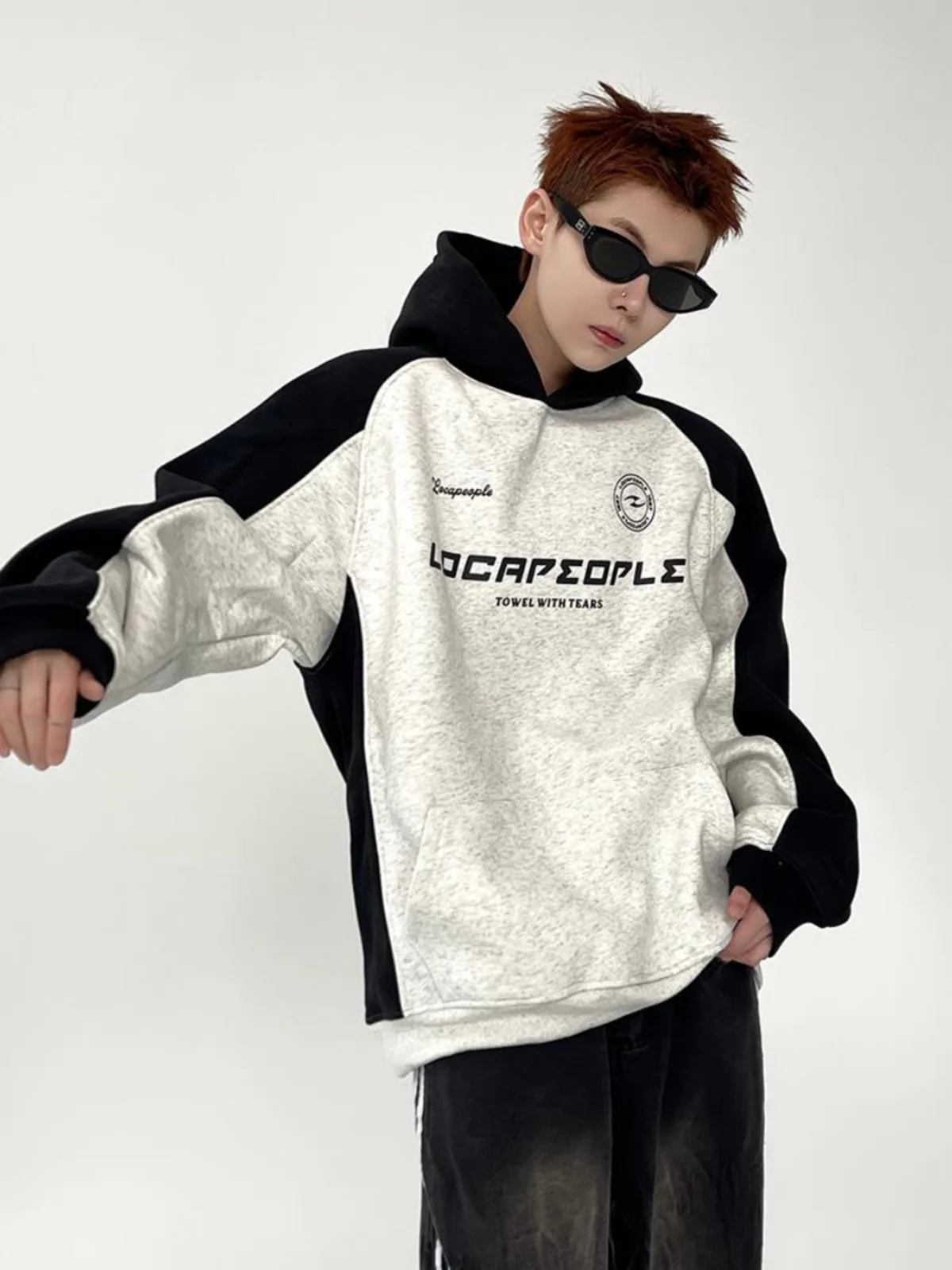 

Мужская свободная толстовка с капюшоном в стиле американского стрит-хип-хоп, с принтом, для пар, повседневная, осенне-зимняя, с длинным рукавом...