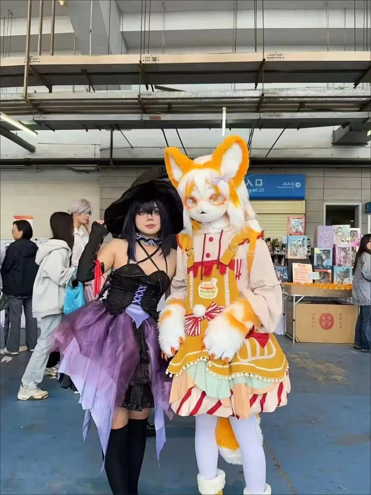 

Cosplay anime Costume Takanashi Rikka from Love Chunibyo Other Delusions and wig