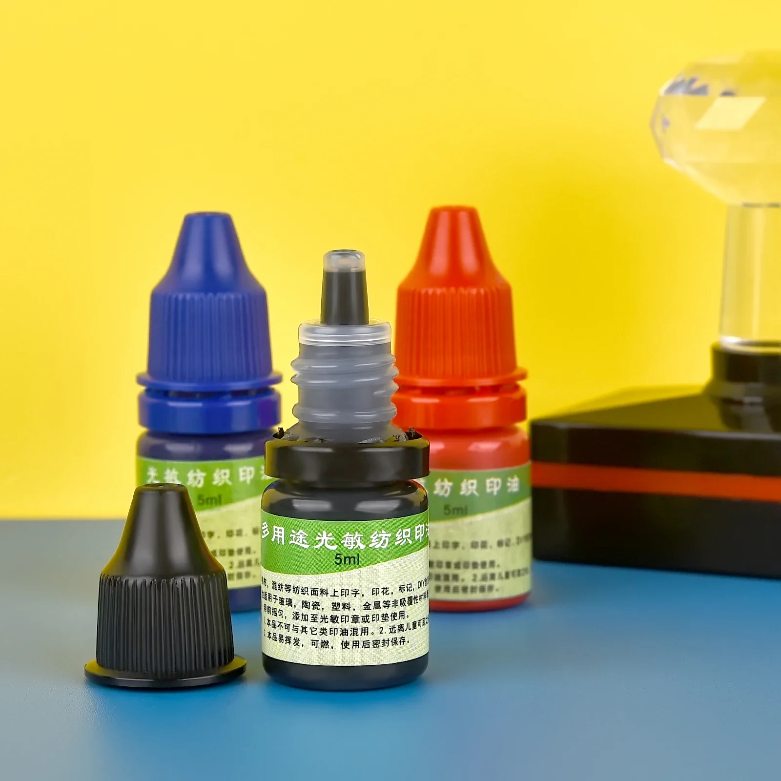 10ml DIY Fabric Textile Seal Stamp Printing Oil Refill Ink Photosensitive Clothes Stamp Wood Metal Paper Plastic Multi-Color ﻿