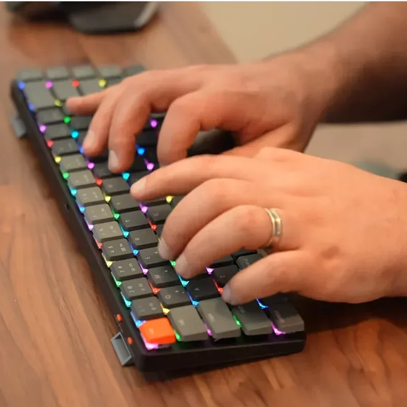 US.EU K7 E Tastiera meccanica wireless ultrasottile Interruttore ottico a basso profilo Retroilluminazione RGB sostituibile a caldo per Mac Windows