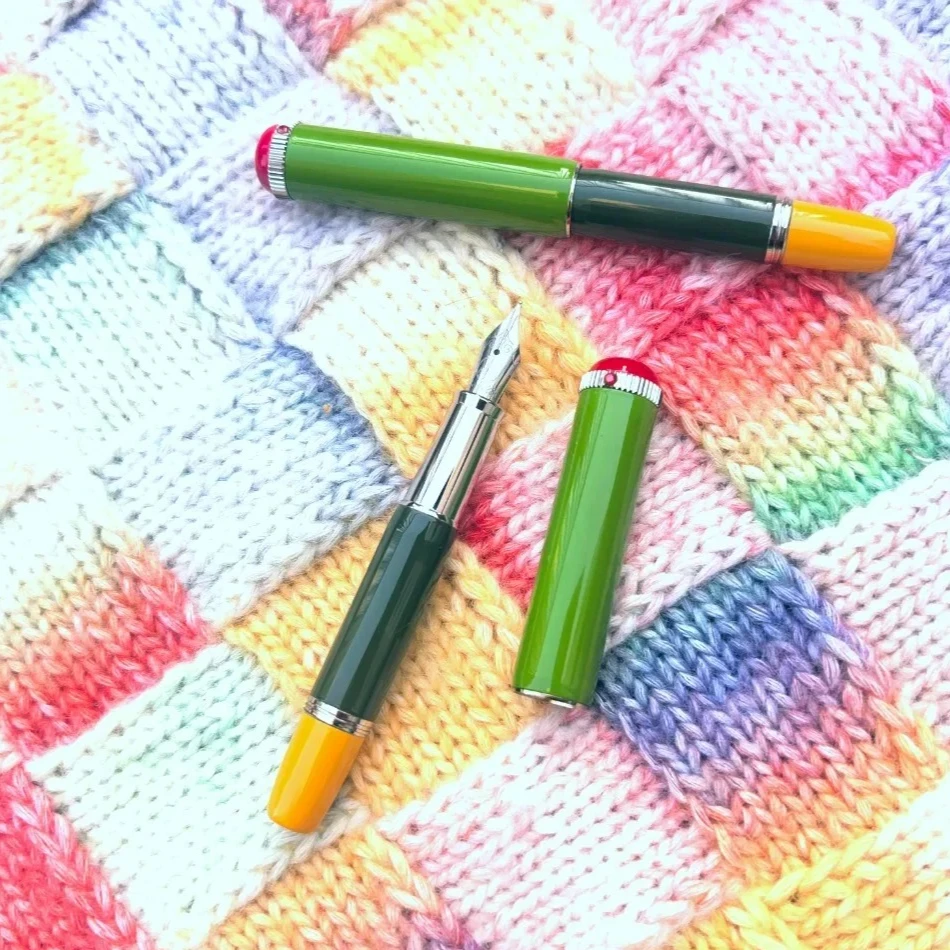 

Hoohill Pico Pocket Mini Metal Colorful Fountain Pen Blade EF F M Nib Baby Red Black Ink Pen Business Student Stationery Gift