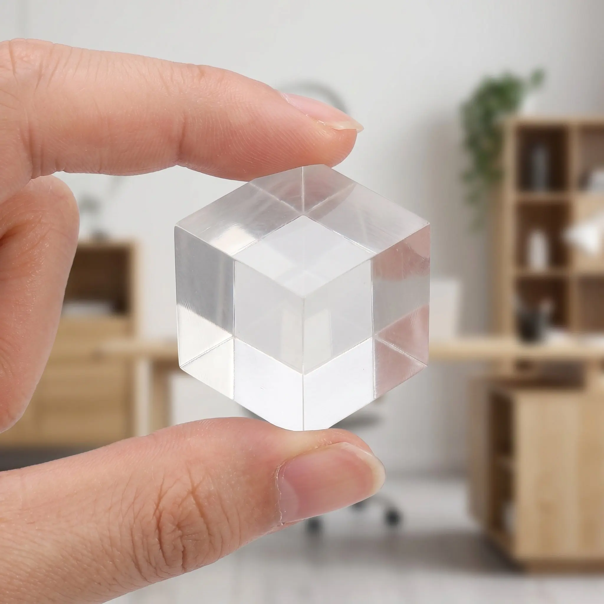 10Pcs Clear Polished Acrylic Block Display Cubes Stable Square Bases for Jewelry Ring Showcase Product Photo Stands Decorative