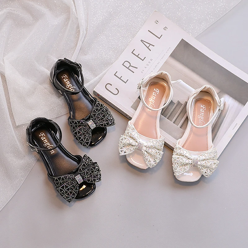 Girls Princess Shoes Rhinestone Trendy 2025 Summer Kids Sandals Big Shiny Bow Girls Classic Black Dance Shoes for Party Wedding