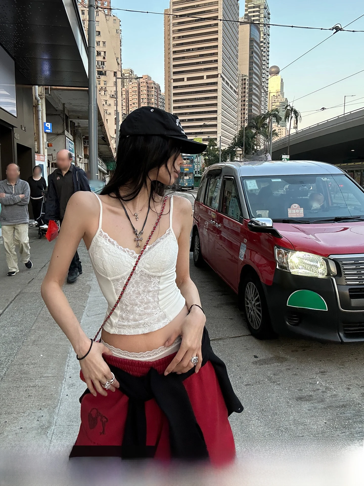 

Белый кружевной вязаный жилет или верхняя одежда Warden Pure Desire Interwoven Street Sle Bodycon с круглым вырезом и V-образным вырезом