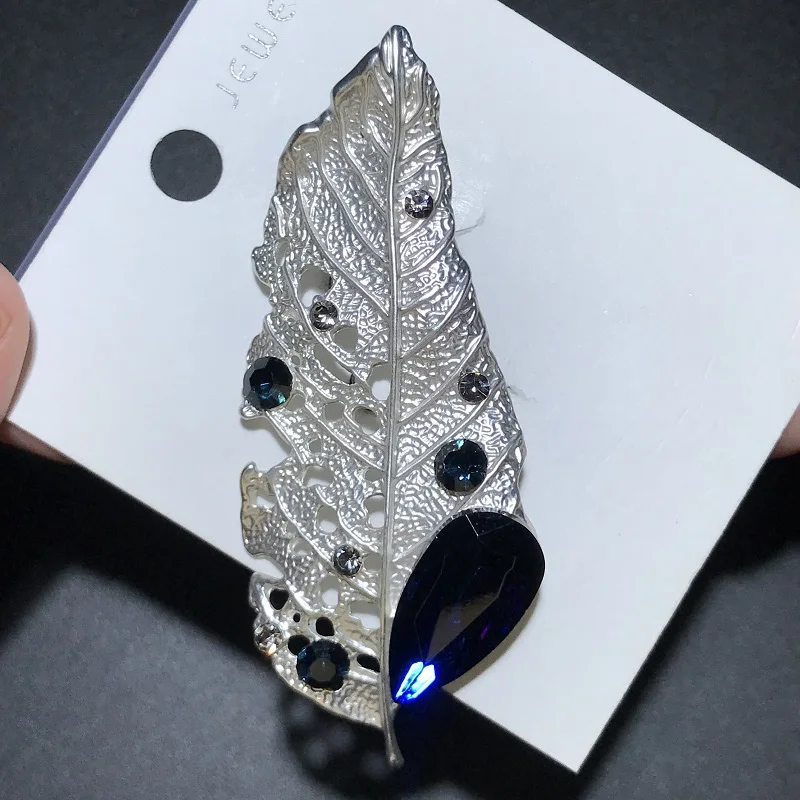 Wuli&baby Crystal Golden Leaf Brooches For Women Unisex Metal With Wormholes Leaves Plants Party Office Brooch Pins Gifts