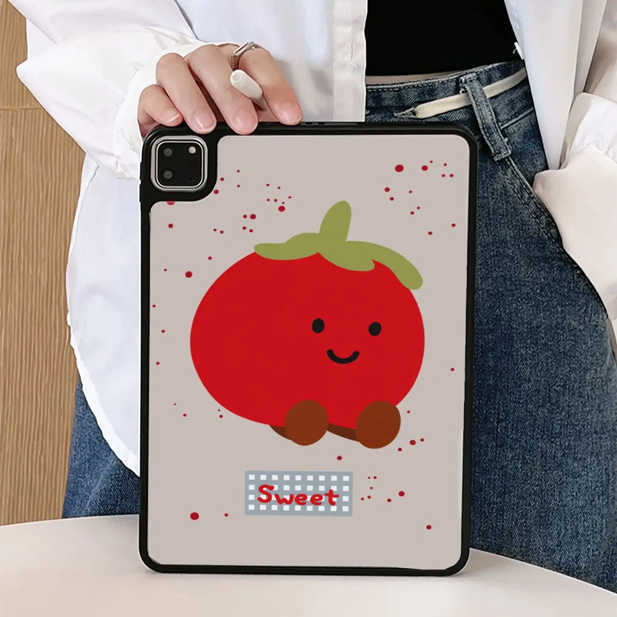 Funda coreana con diseño de tomate tatuado y etiqueta en inglés para iPad 13 11 M5 M4 M3 M2 12.9'' Pro11th A16 10 9 8 5 Th Air 4 3 2 1 Mini 6 7