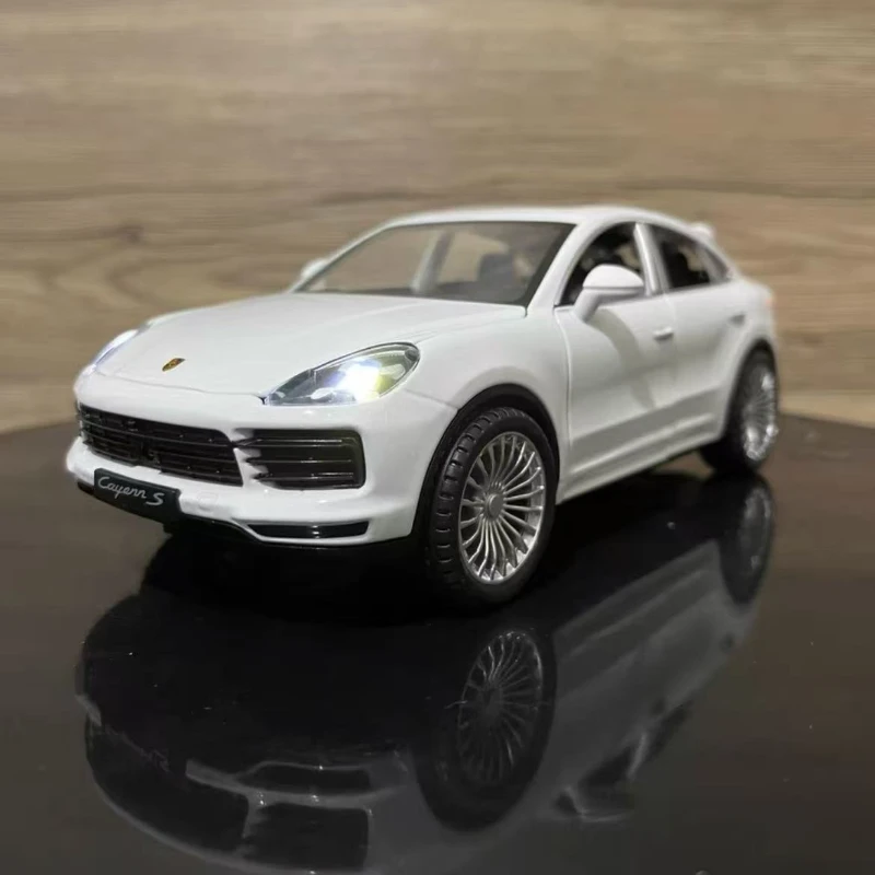 1/24 Porsche Cayenne SUV modelo de coche puerta sonido y luz extraíble aleación niño colección de coches de juguete modelo de coche de juguete regalo para niños.