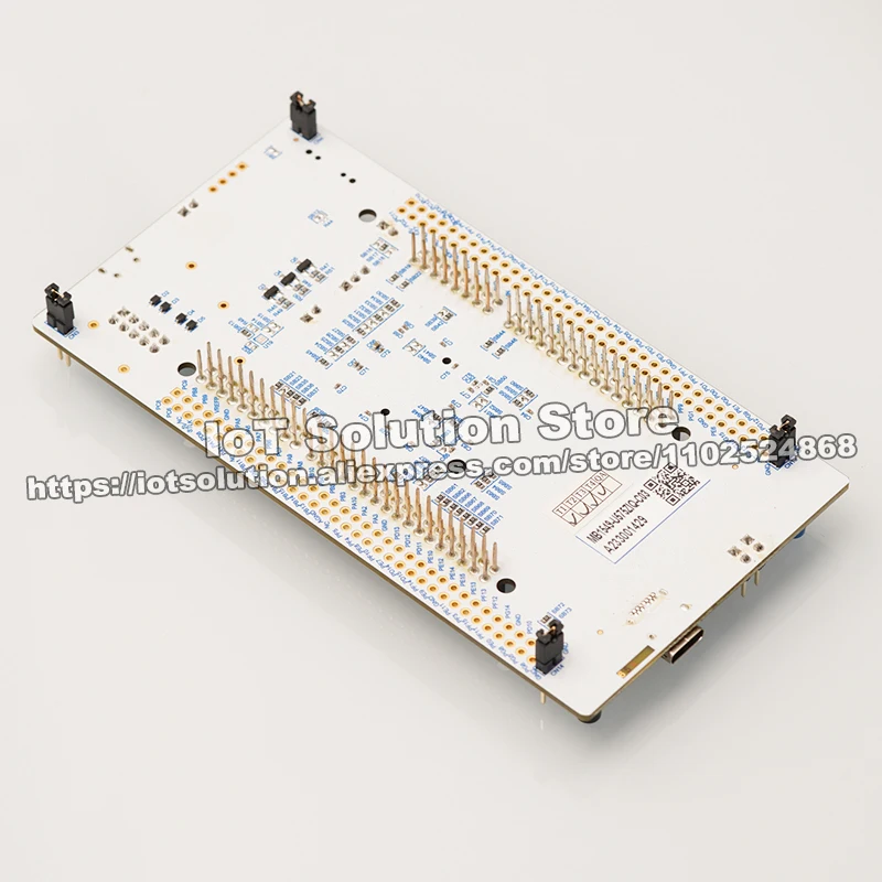 NUCLEO-U575ZI-Q STM32 Nucleo-144 development board with STM32U575ZIT6Q MCU