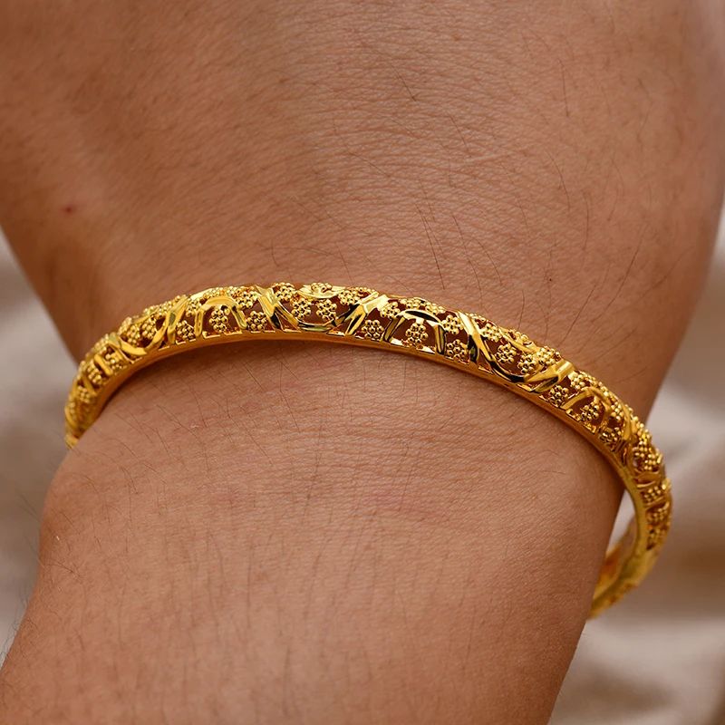  Wedding Bride Light Luxury Gold Color Flower Bangles For Women\'s Bracelet, the Best Gift for Mother and Girlfriend