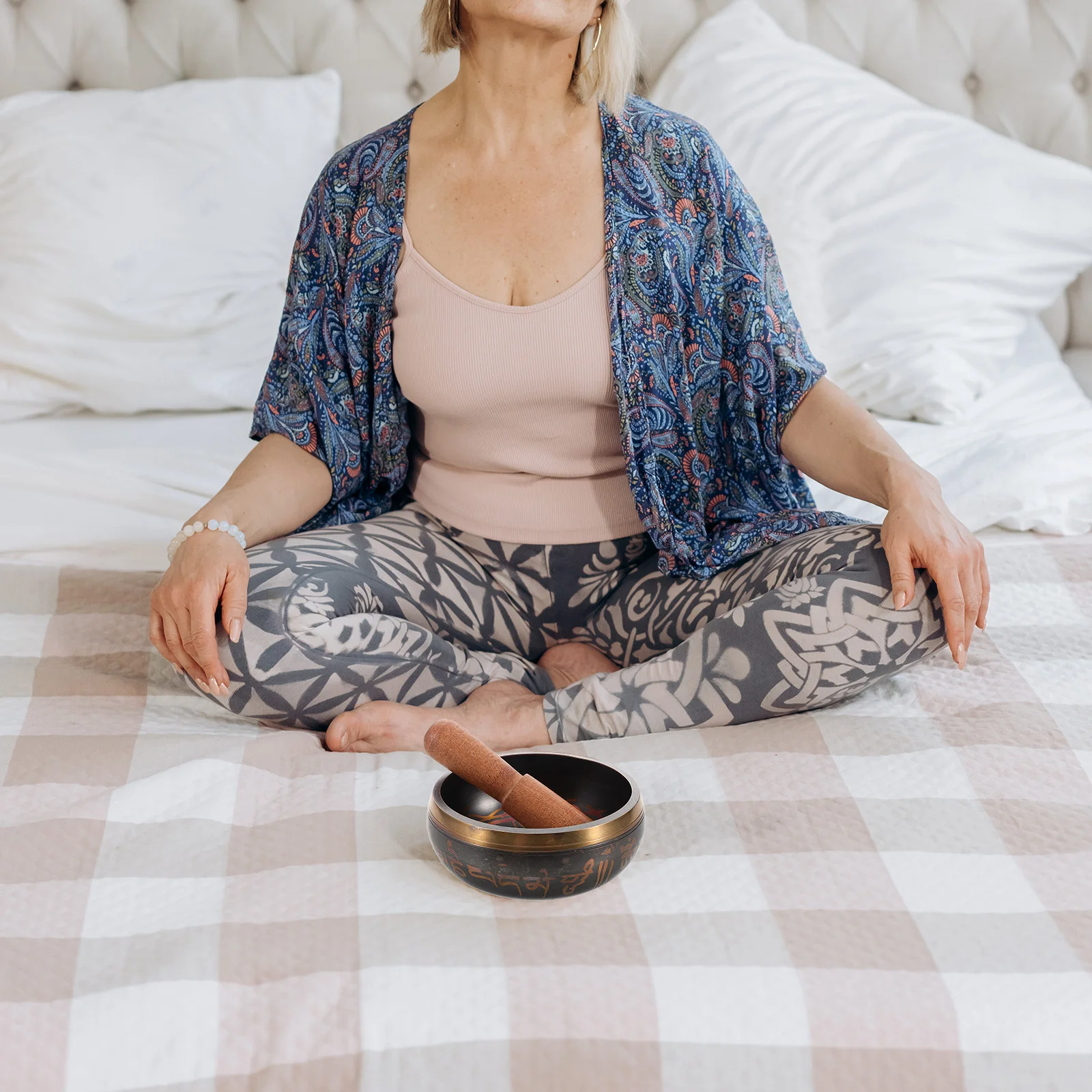 

1 set 1 Set Buddhist Singing Bowl 11.5Cm Copper Meditation Sound Bowl For Yoga Relaxation Home Temple Decor