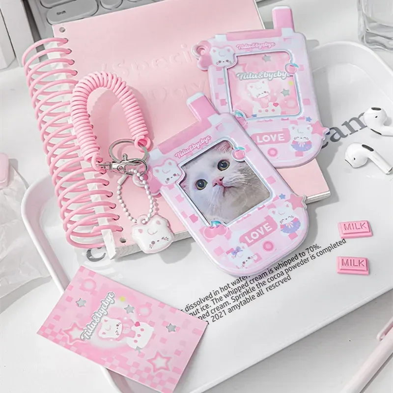 1 adet tatlı sevimli kız için Kawaii Idol fotoğraf kartı kapak durumda karikatür kedi yavru aile Photocard tutucu güzel kimlik kartı filmi