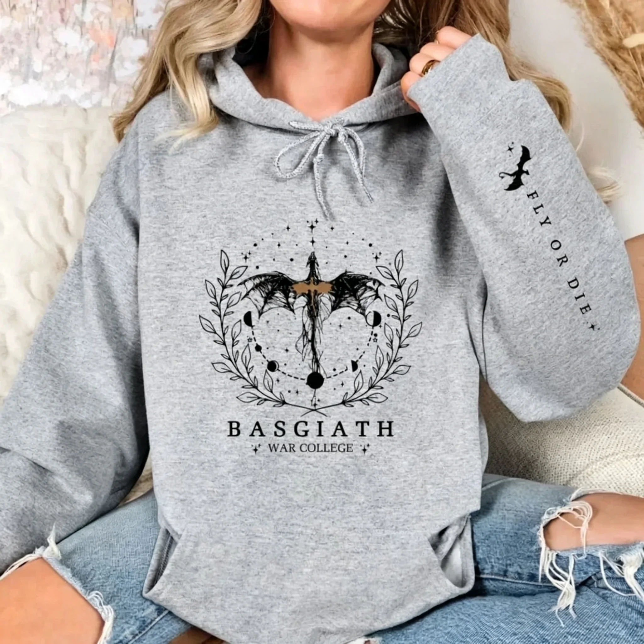 Damen-Hoodie für Herbst/Winter, Fourth Wing Sweatshirt, Basgiath War College Dragon Knight Hoodie, Fantasy-Geschenk, Unisex-Pullover-Hoodie – Detail 11