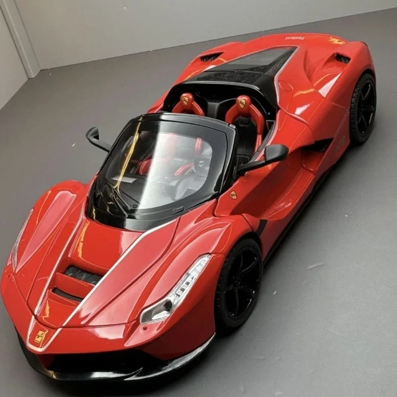

1:24 Ferrari LaFerrari Diecast Alloy Supercar Model with Openable Doors Front Wheel Steering for Car Collectors Hobby Display