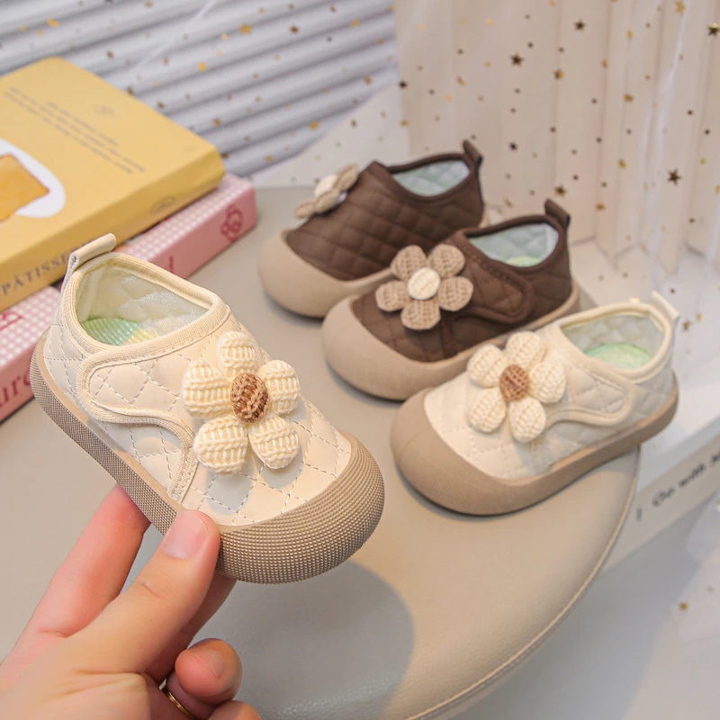 Fashion Girls' Shoes 2026 Autumn New Kids Bow Casual Shoes Comfort Anti Slip Girls Flat Shoe Simple Versatile Baby First Walkers