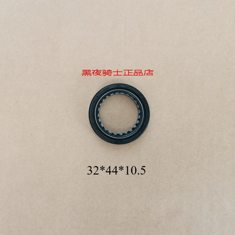 1pc for Suzuki GN125-2/2F HJ125-8C/8E/8D/8M/8F Front shock absorber oil seal and front fork suspension