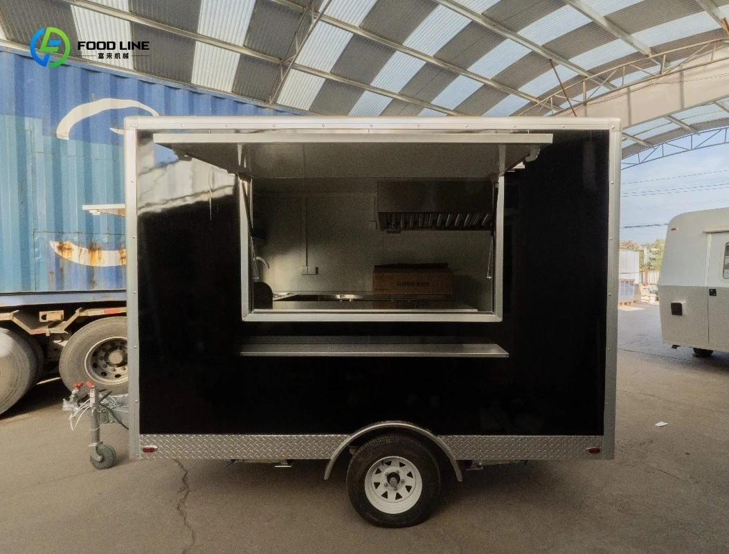 Carrinho de comida móvel de caminhão de comida preto de um eixo com exaustor de pias de duas rodas