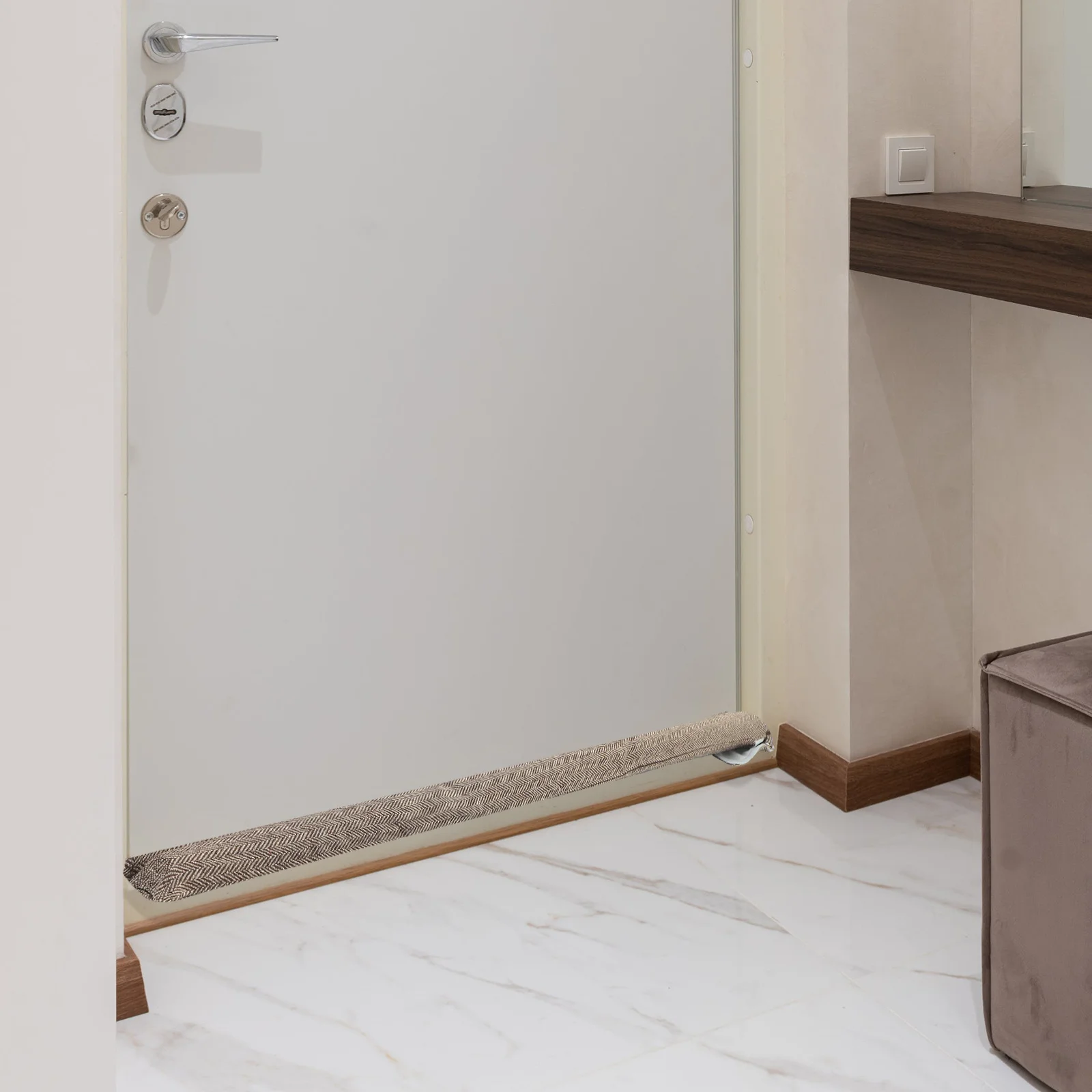 

1Set Door Blocker Oxford Cloth Sponge Material Soundproofing Draft Stopper Windproof Noise Blocker Bedroom Under Door Seal