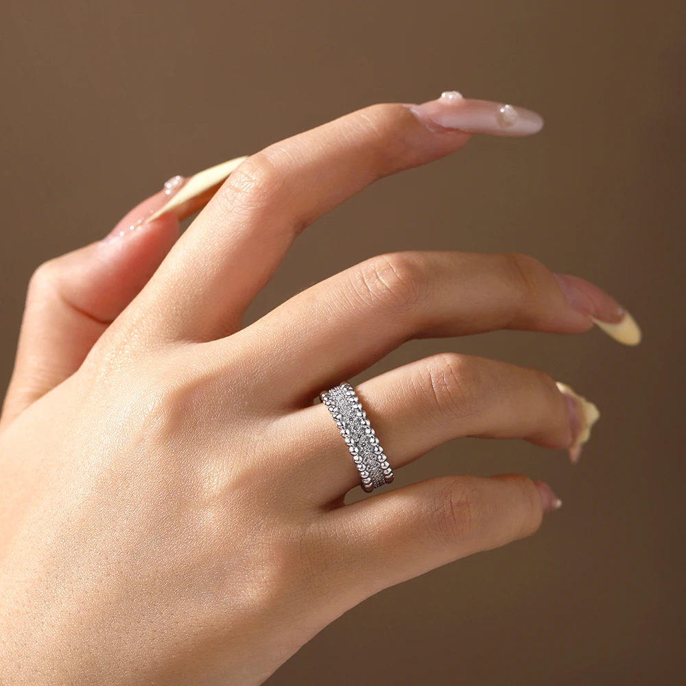 Women's 925 Sterling Silver Moissanite Eternal Ring