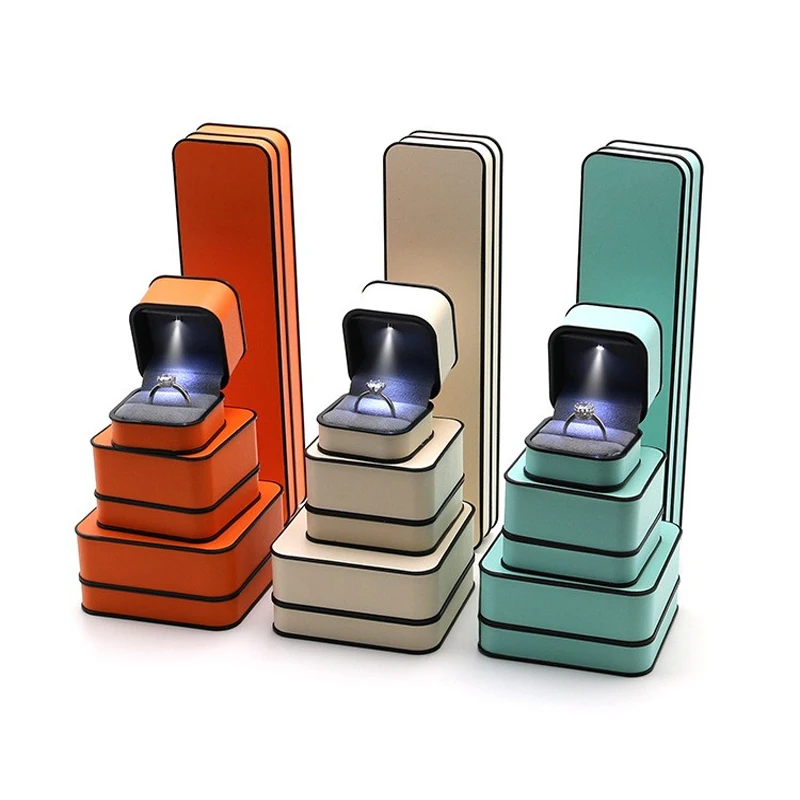 �y�Z�[�����zLED�W���G���[�{�b�N�X PU���U�[ ���E���h�R�[�i�[ �u���b�N�t���[���f�U�C���A�w�� �u���X���b�g �l�b�N���X�I�[�K�i�C�U�[�A���z�I�ȃM�t�g���r�W�l�X�p�b�P�[�W