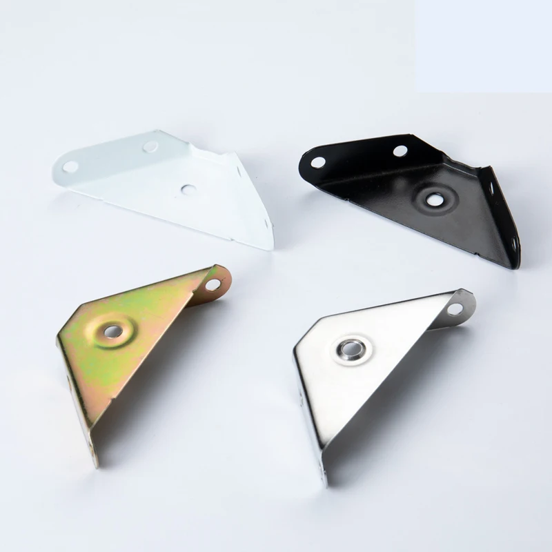 

Утолщенный подвесной код из нержавеющей стали, трехсторонний фиксированный угловой код, соединительная деталь для корпусной мебели, спрей, белая краска, треугольник