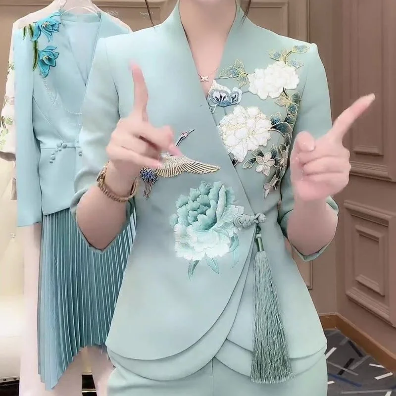 Chinese Style Suit Women\'s Summer Suits New Heavy Craft Embroidery 3/4 Sleeve Top Micro Flared Pants Temperament Two-Piece Set