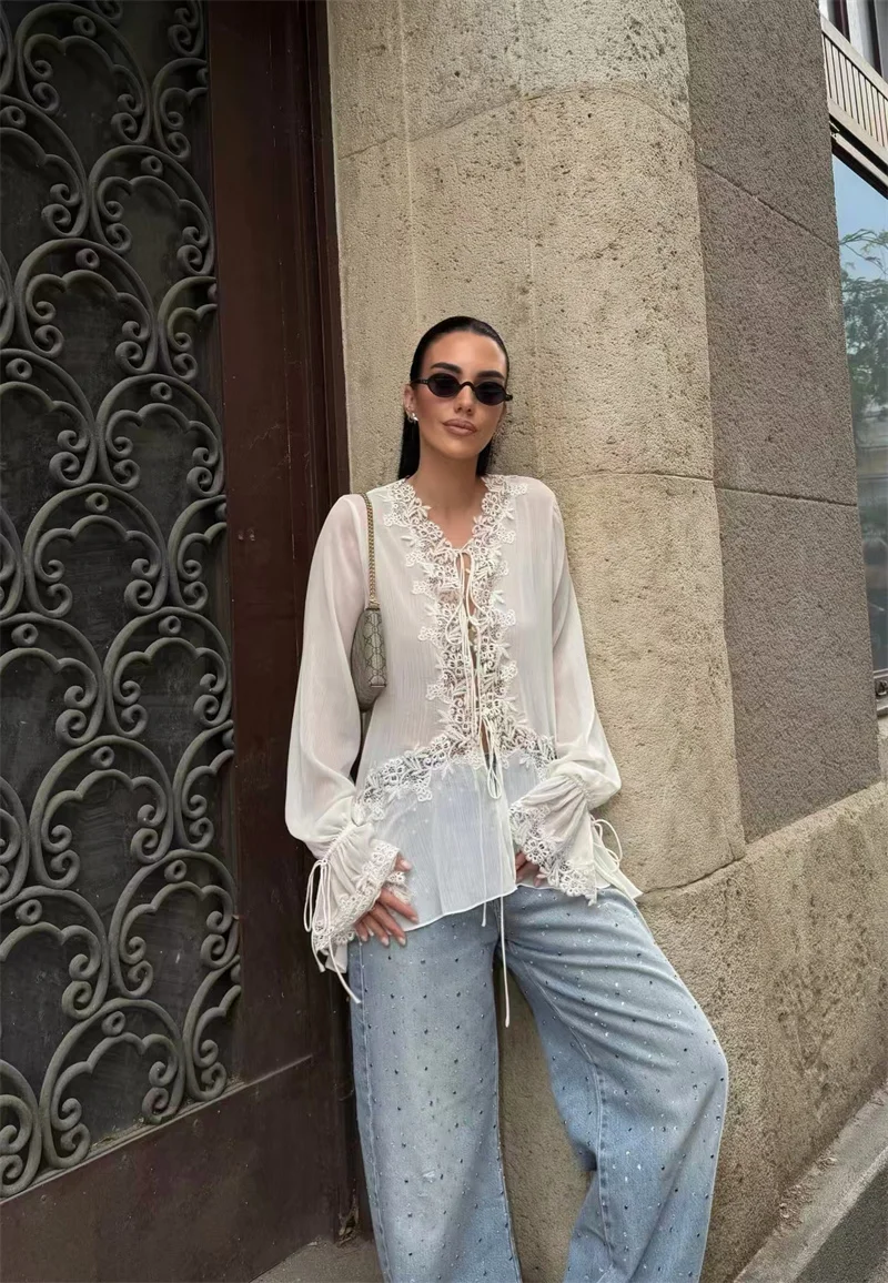 Guobioziy 2026 Women's Shirt Fall New Beige Long-Sleeve Sheer Lace Patchwork Lightweight Romantic Fashionable Unique Flowing