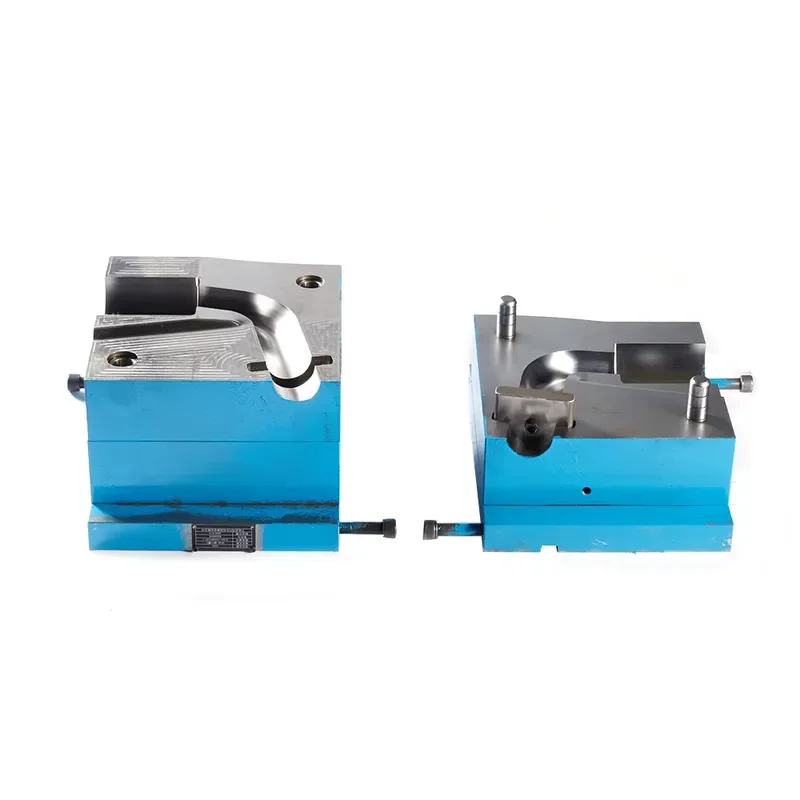 High Precision 0.002mm Rectangular Punch Reduction Tool Hole Punch Stamping Mold Die Cut Automotive Metal