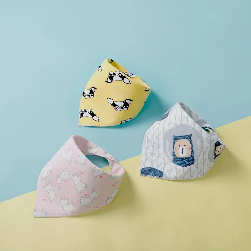 2PCS/LOT New Baby Bibs Triangle Double Cotton Bibs Cartoon Print Saliva Towel Baby Boys Girls Feeding Apron Cotton Bandana Bibs