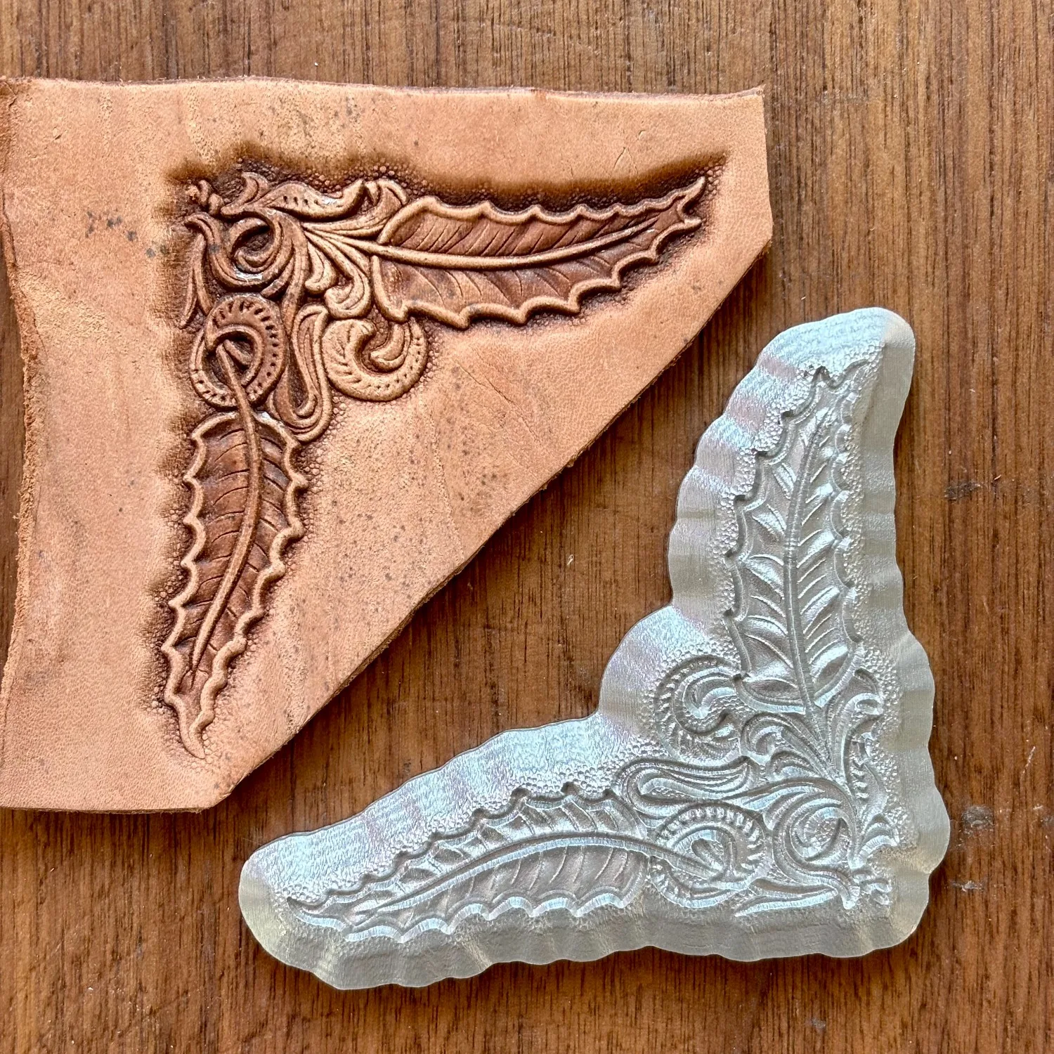 1pc-moule-de-gaufrage-en-cuir-a-motif-de-feuille-vintage-3d-outil-de-marquage-metallique-pour-le-travail-du-cuir-faconnage-bricolage-articles-en-cuir