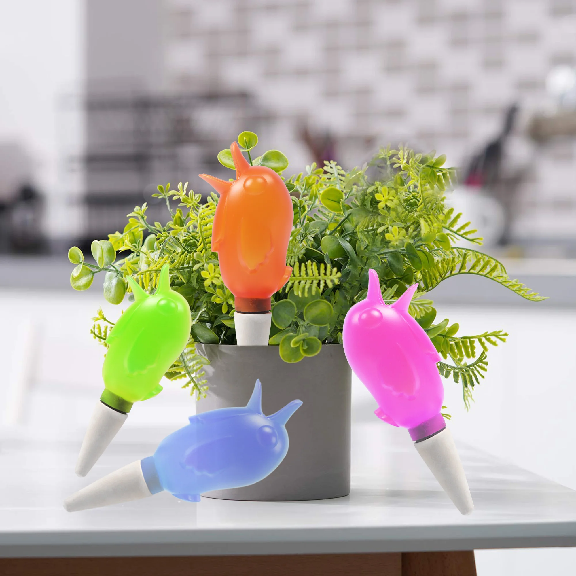 4Pcs Self Watering Spikes, Automatic Water Dripper for Plants, Bird Shape Automatic Irrigation Spikes