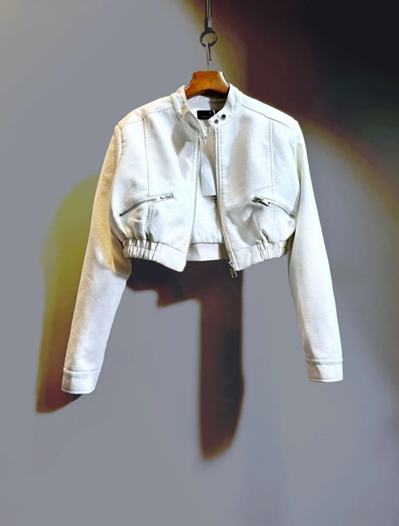 Chic Black Women Cropped Moto Jacket Zip Up Crew Neck Pockets Coat Faux Leather High Street Y2K Streetwear Winter Outwear Top