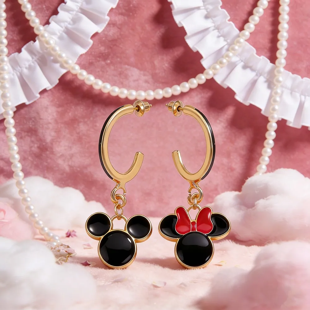 Fashionable Cute Cartoon Mickey Minnie Enamel Asymmetric Pendant for Boys and Girls Birthday Party Toys Accessories Gifts