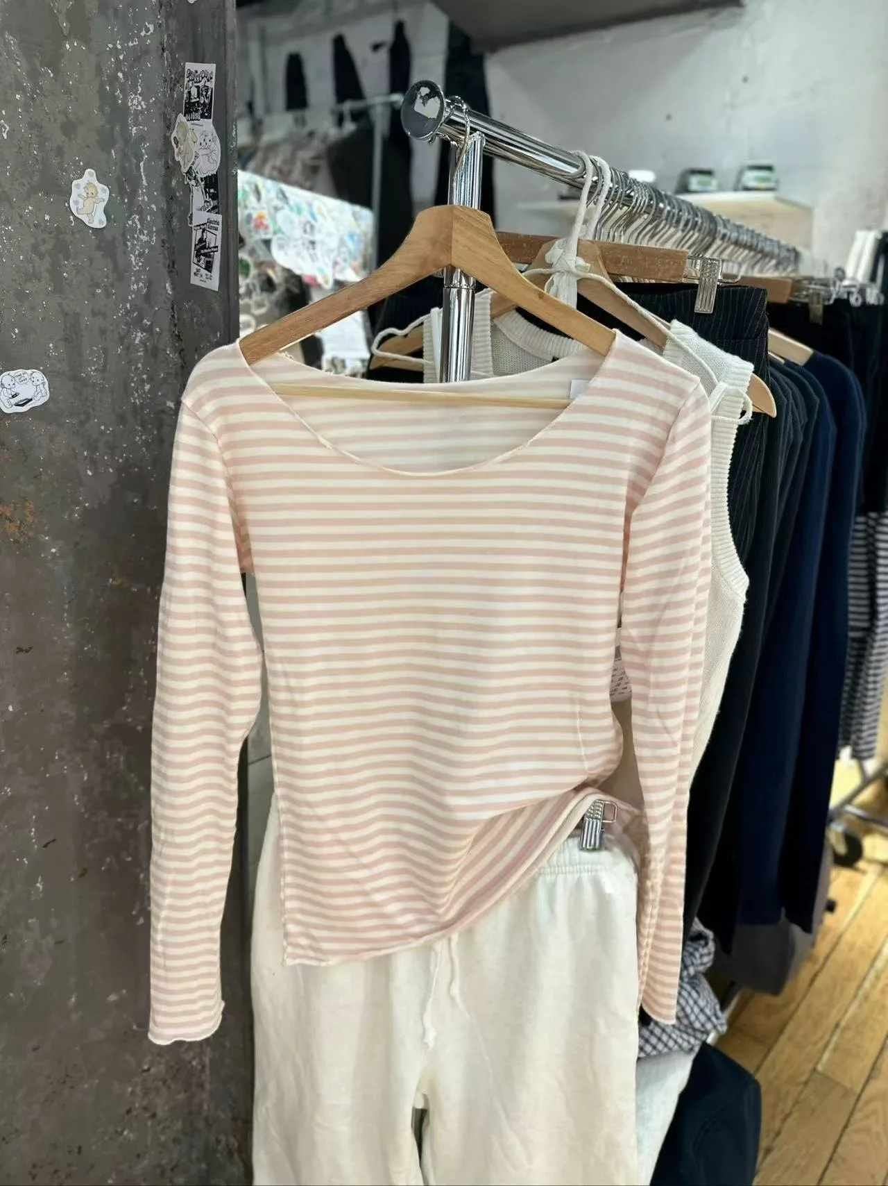 Striped Pink Raw Hem T-shirts For Women New Slash Neck Long Sleeve Tee Shirt Sweet Casual Fashion Tops Y2k Tshirts 2025 Spring