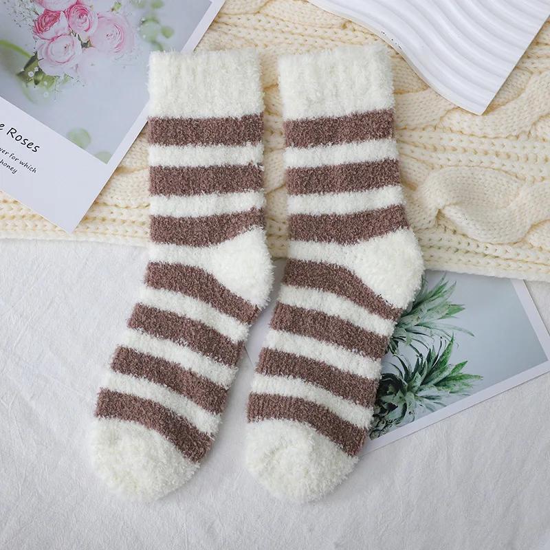 5 أزواج من الجوارب النسائية المبطنة بالصوف لمنتصف الساق لخريف وشتاء سميكة بيضاء منفوشة جوارب سميكة أرضية فضفاضة جوارب نوم منزلية #5